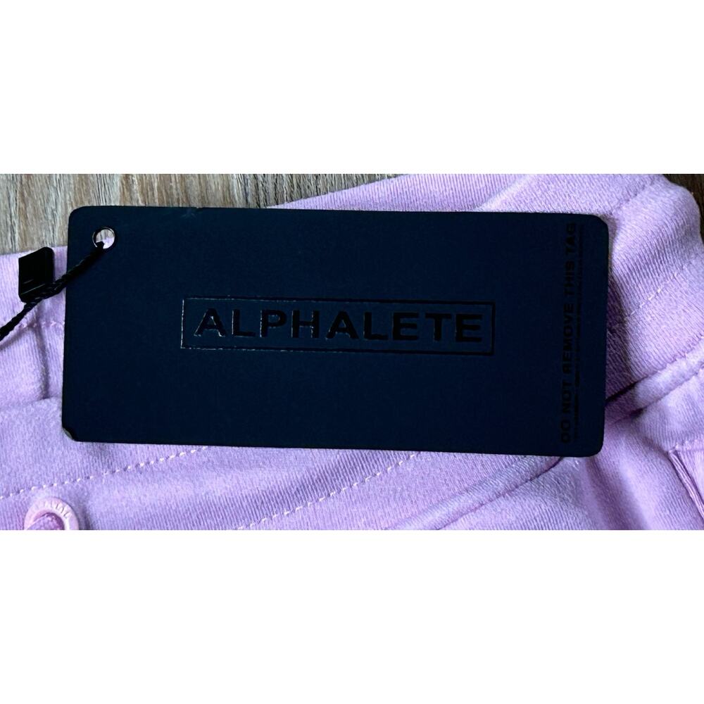 Alphalete Women's Shorts Pink Size Medium - Picture 5 of 5